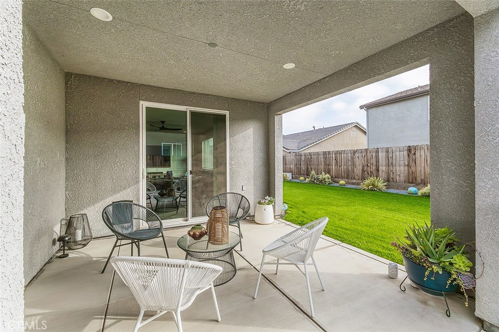 4148 Beverly Ave, Clovis, CA 93619