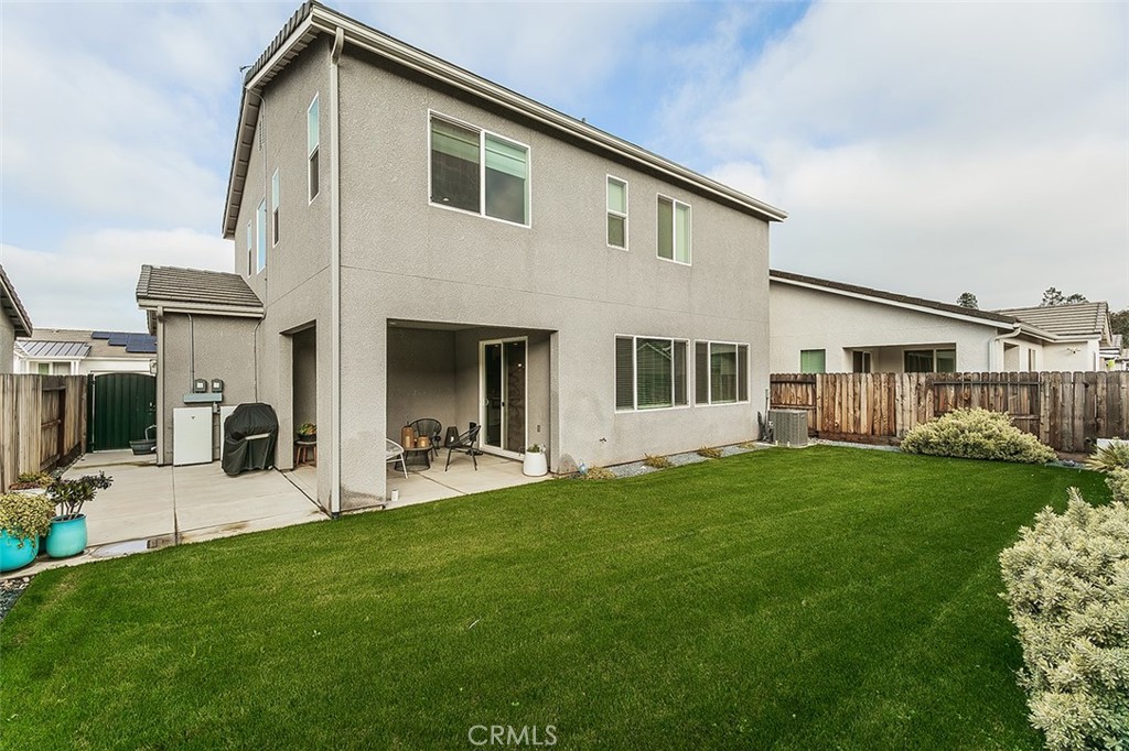 4148 Beverly Ave, Clovis, CA 93619