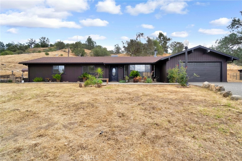 23328 Granite Creek, Clovis, CA 93619