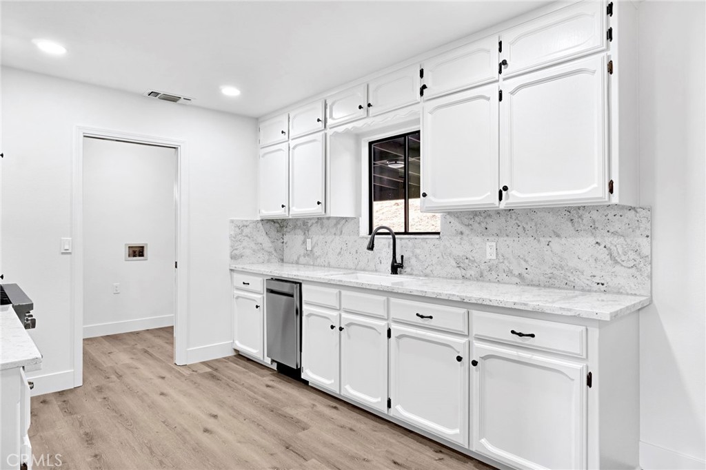 23328 Granite Creek, Clovis, CA 93619