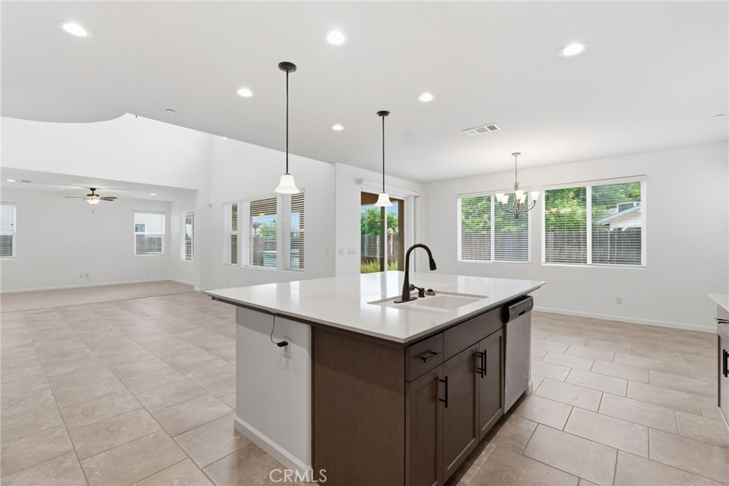 3451 Wrenwood Ave, Clovis, CA 93619