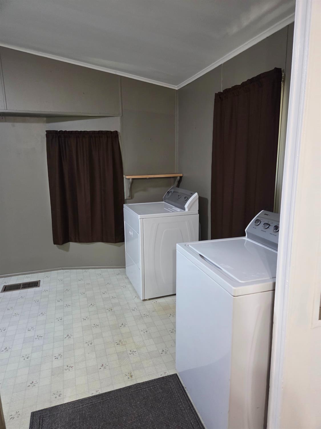 2110 Helm Ave #SPC 3, Clovis, CA 93612