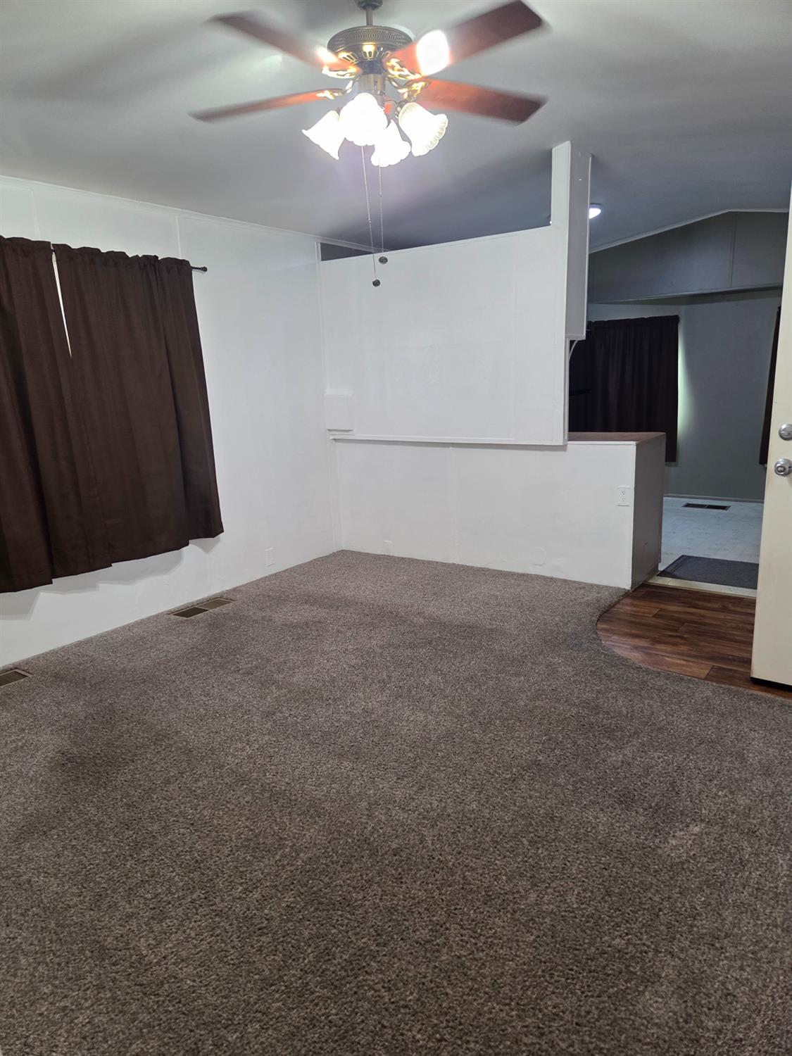 2110 Helm Ave #SPC 3, Clovis, CA 93612