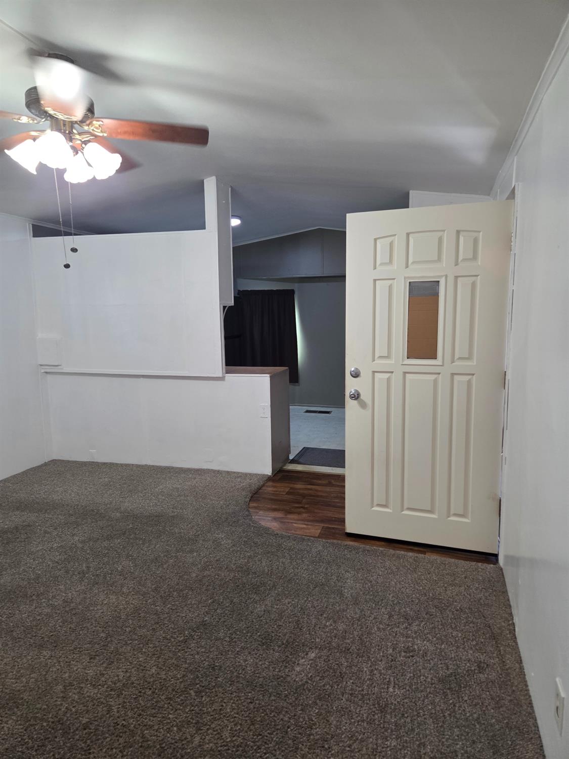 2110 Helm Ave #SPC 3, Clovis, CA 93612