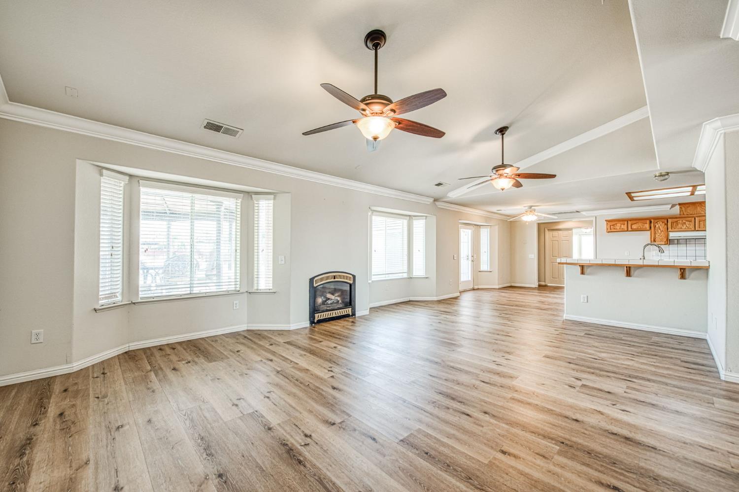 12096 E Shepherd Ave, Clovis, CA 93619