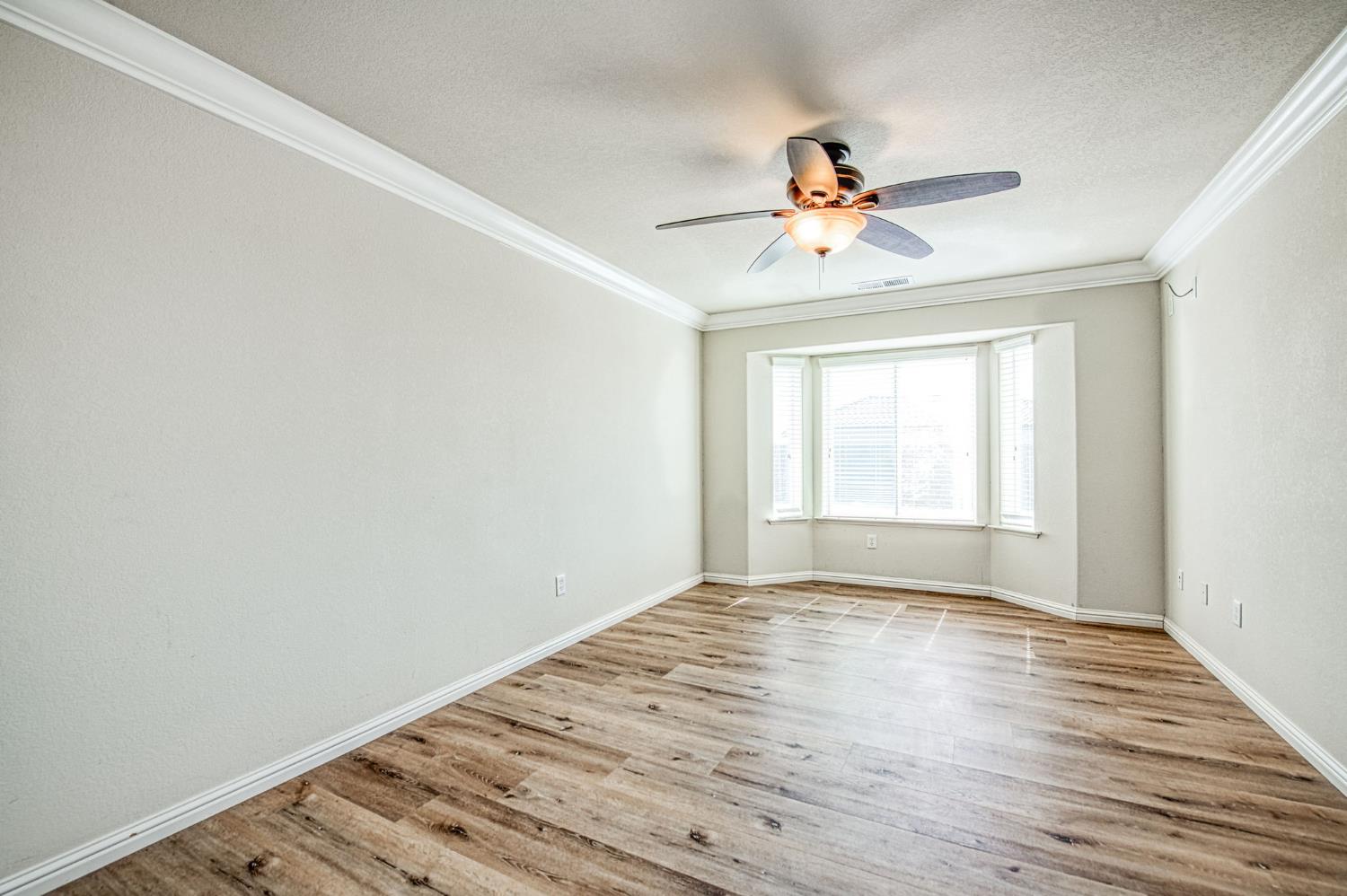 12096 E Shepherd Ave, Clovis, CA 93619