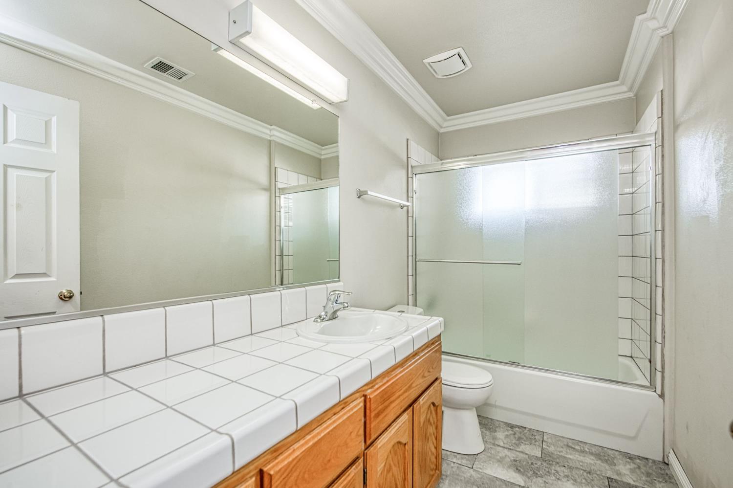 12096 E Shepherd Ave, Clovis, CA 93619
