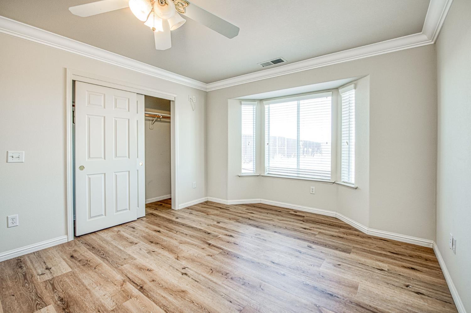 12096 E Shepherd Ave, Clovis, CA 93619