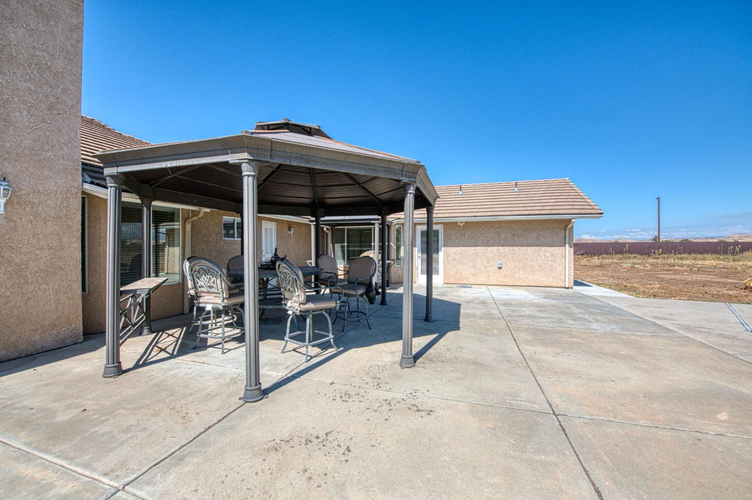 12096 E Shepherd Ave, Clovis, CA 93619