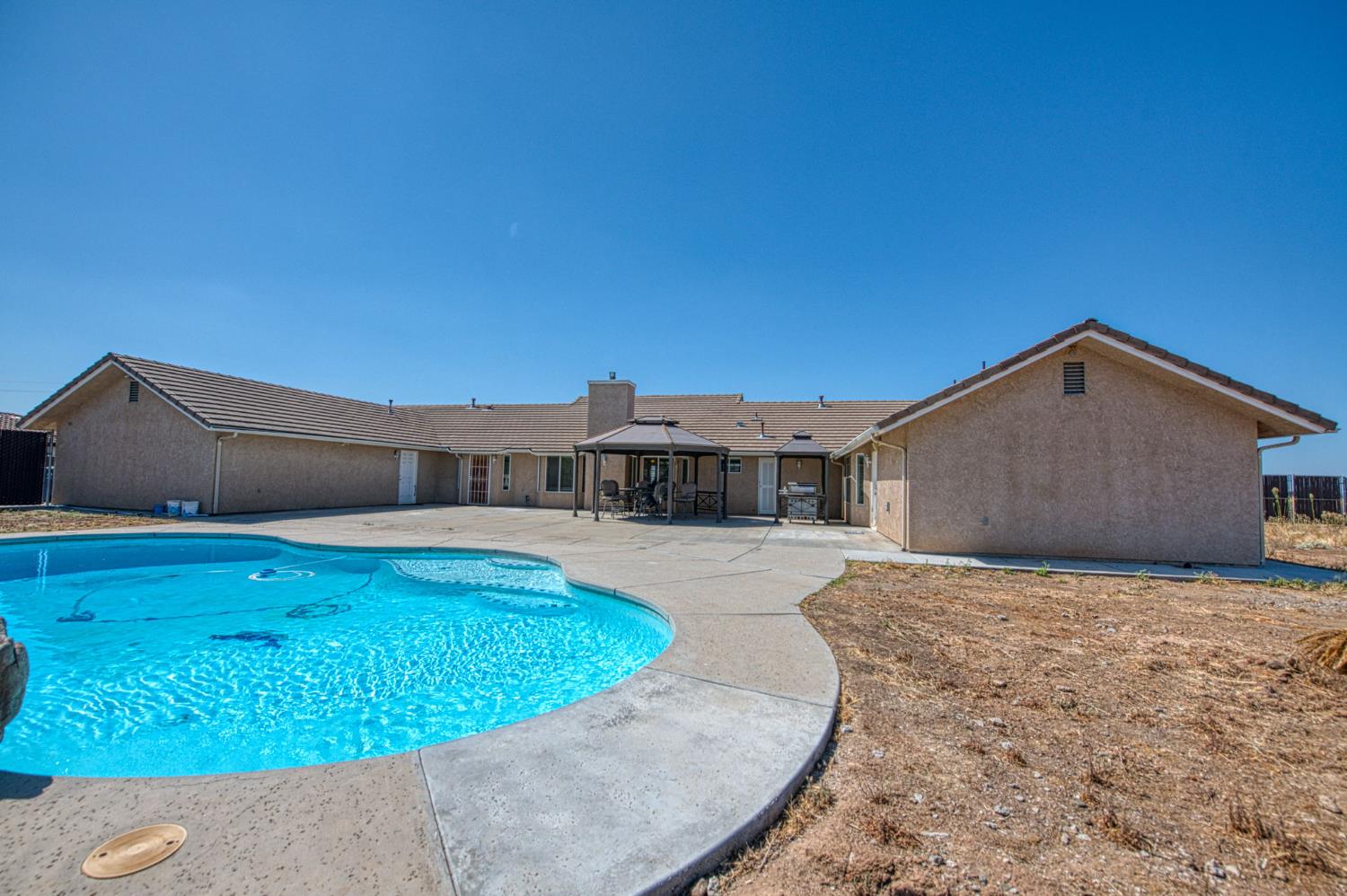 12096 E Shepherd Ave, Clovis, CA 93619
