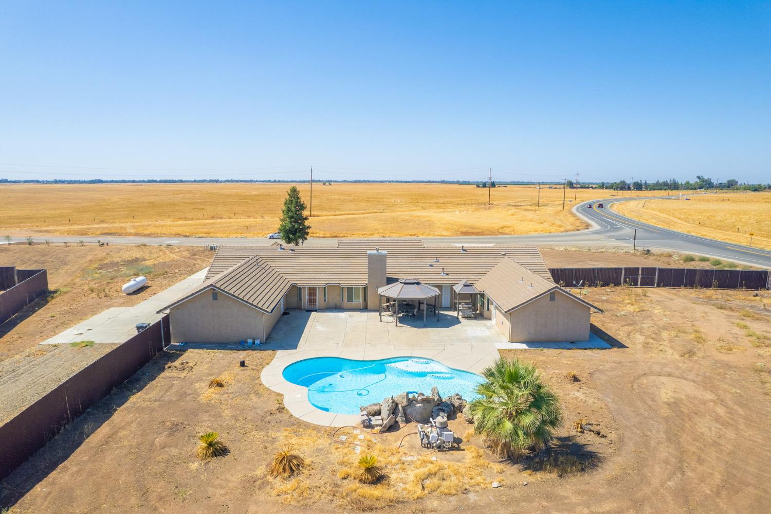 12096 E Shepherd Ave, Clovis, CA 93619