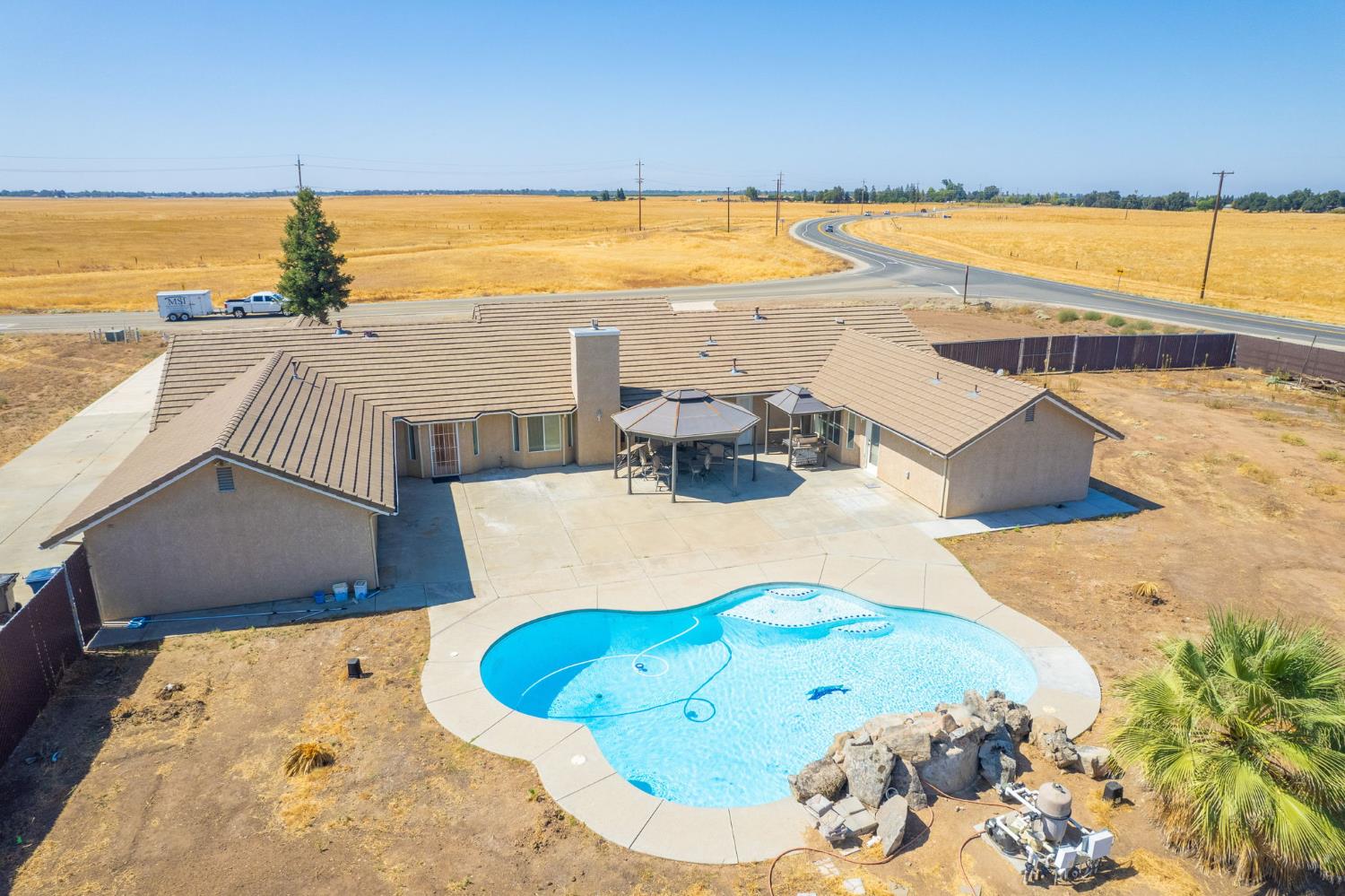 12096 E Shepherd Ave, Clovis, CA 93619