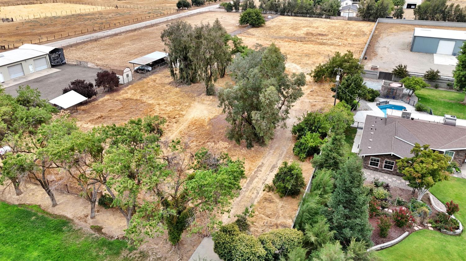 9321 E Bullard Ave, Clovis, CA 93619
