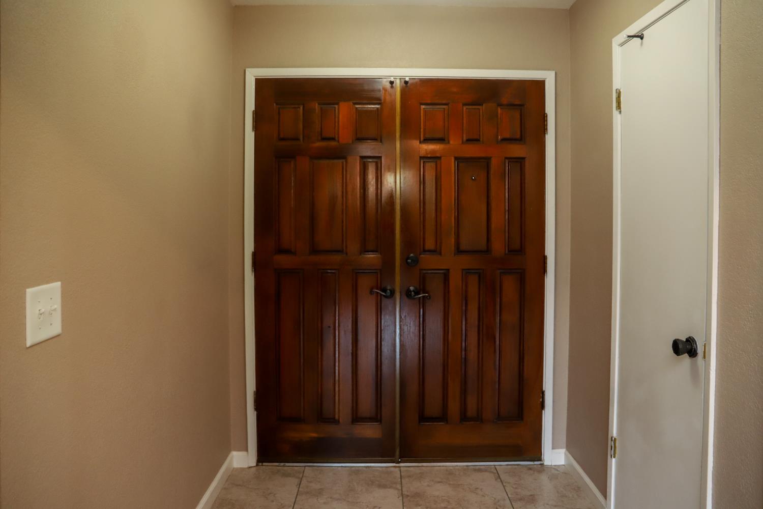 752 W Los Altos Ave, Clovis, CA 93612