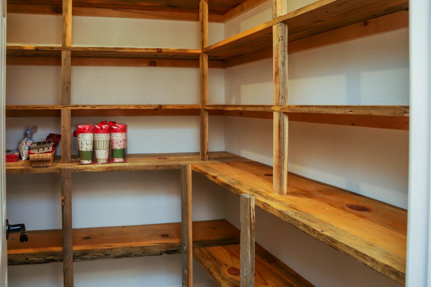 752 W Los Altos Ave, Clovis, CA 93612