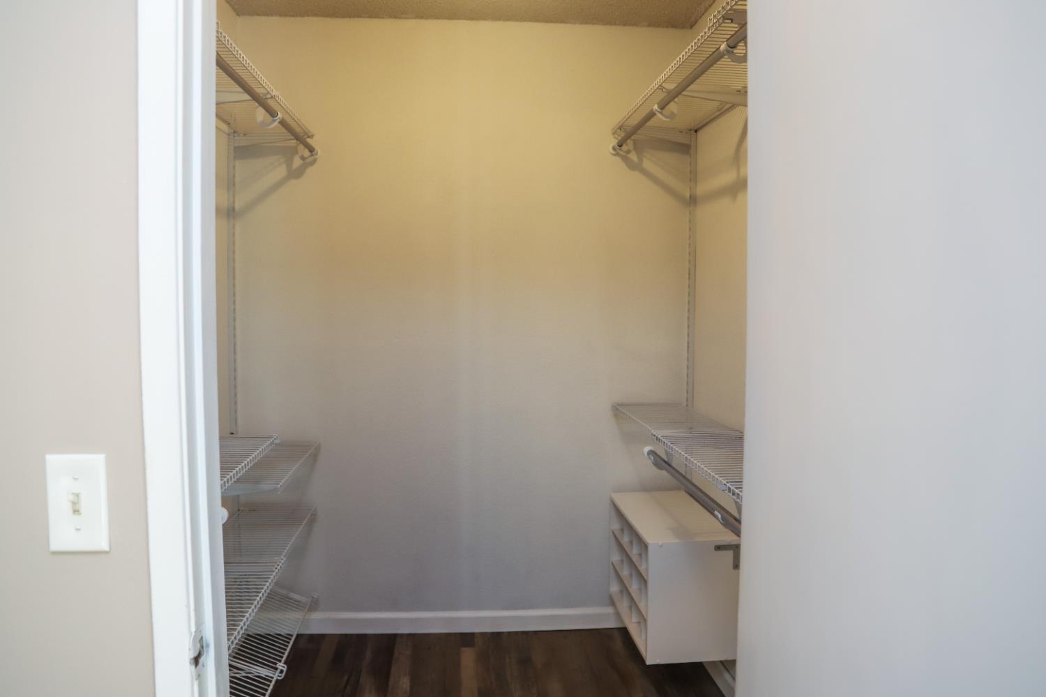 752 W Los Altos Ave, Clovis, CA 93612