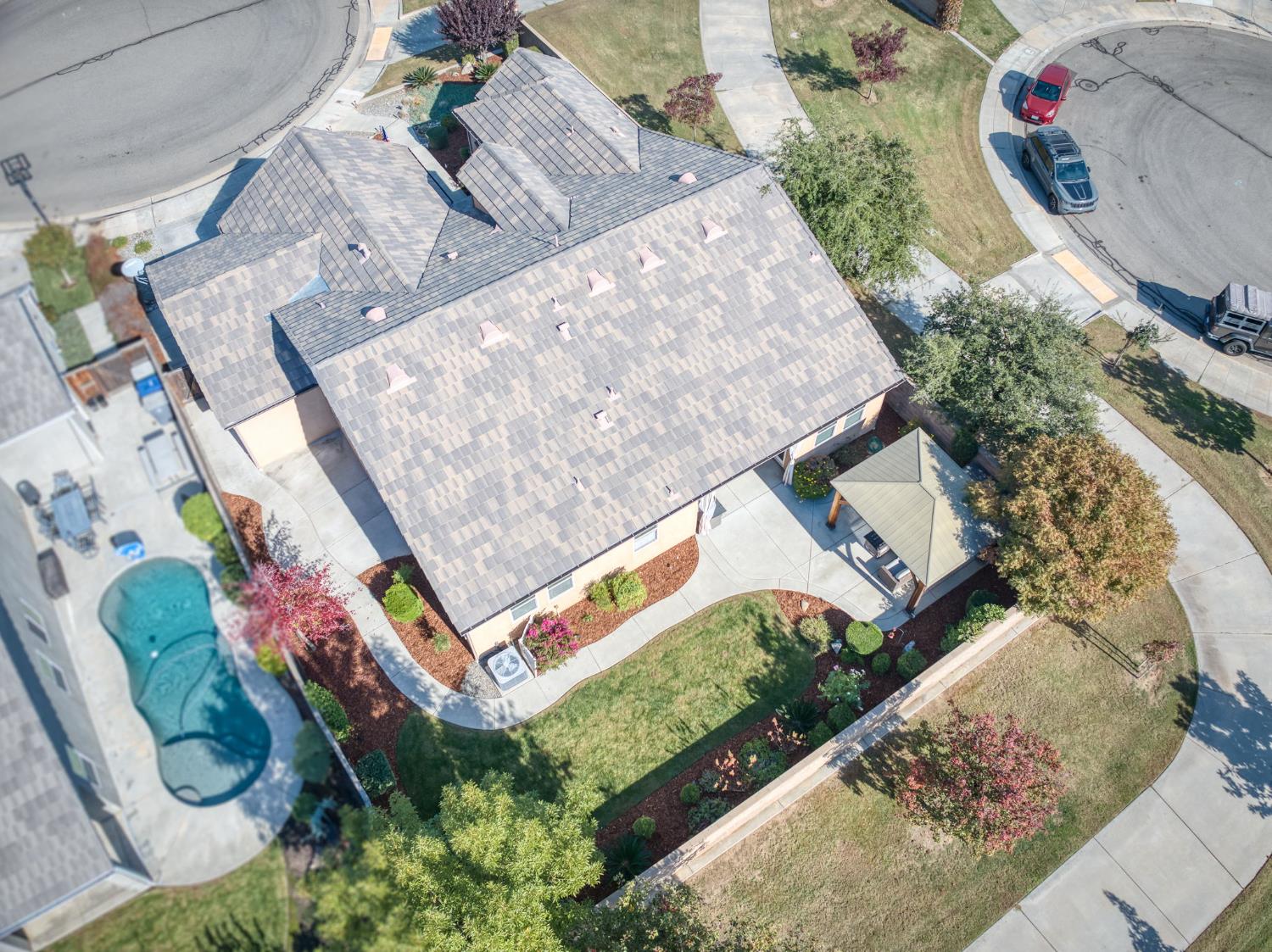 3082 Robinwood Ave, Clovis, CA 93619