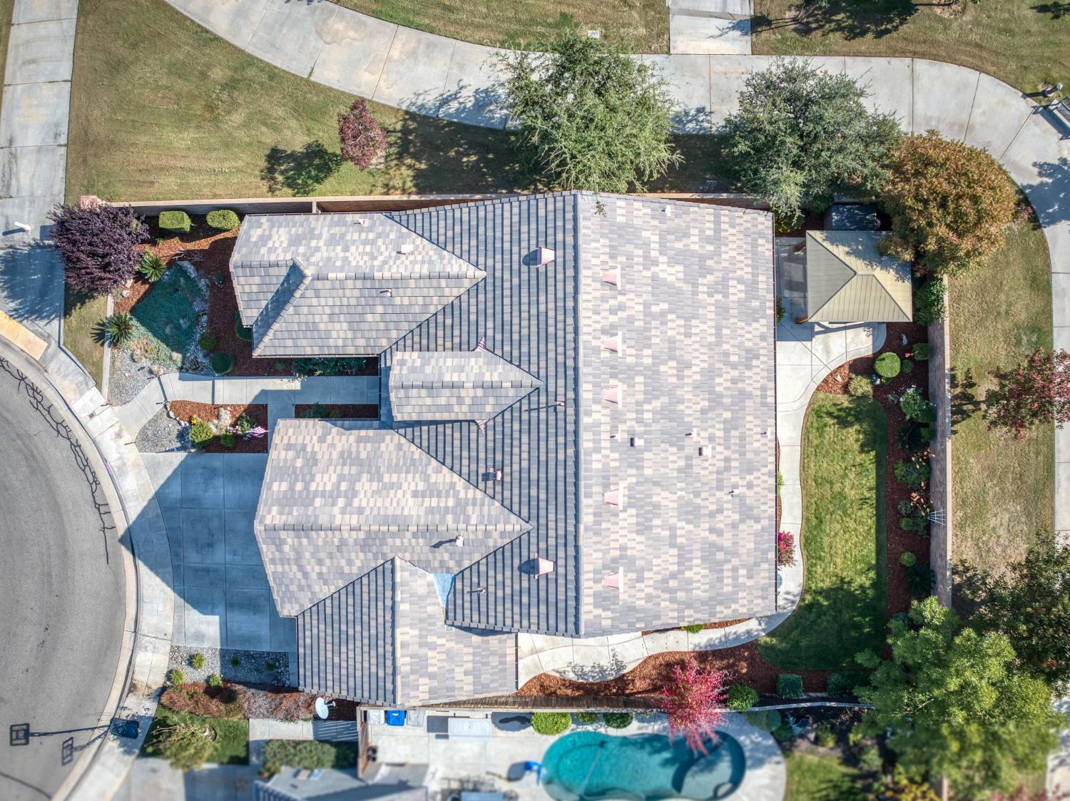 3082 Robinwood Ave, Clovis, CA 93619