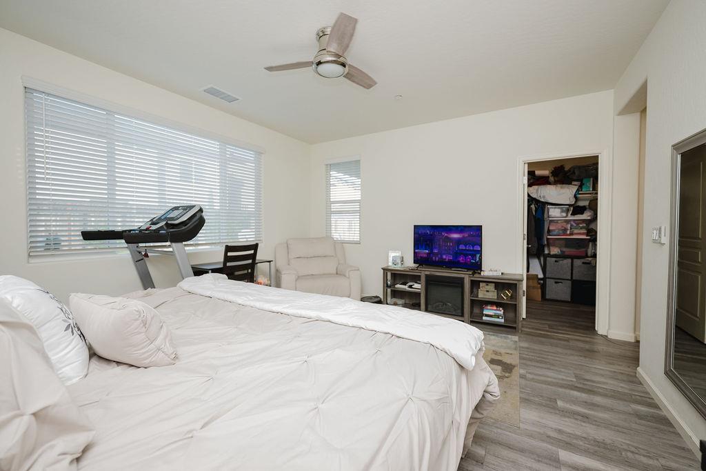 3923 Finchwood Ave, Clovis, CA 93619