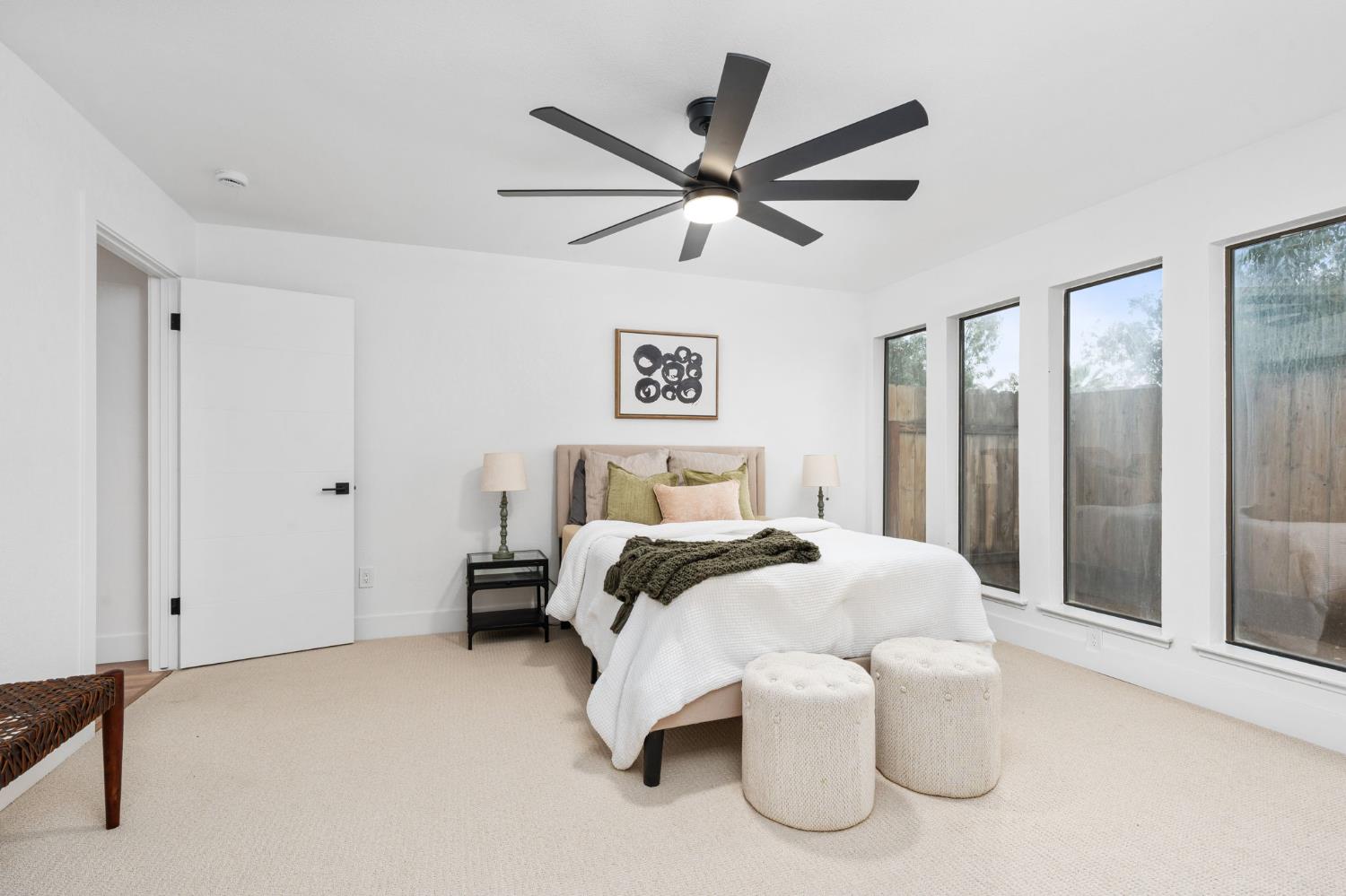 11208 N Fowler Ave, Clovis, CA 93619