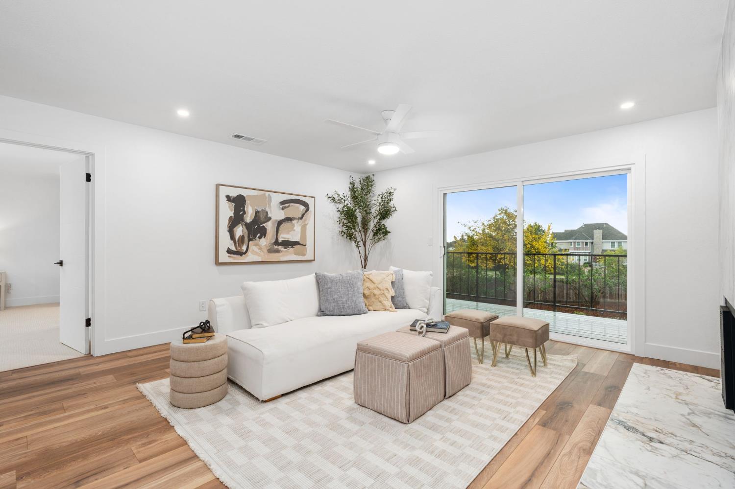 11208 N Fowler Ave, Clovis, CA 93619