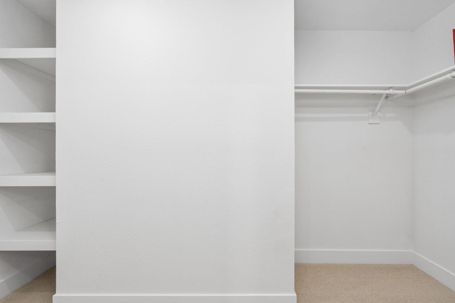 11208 N Fowler Ave, Clovis, CA 93619