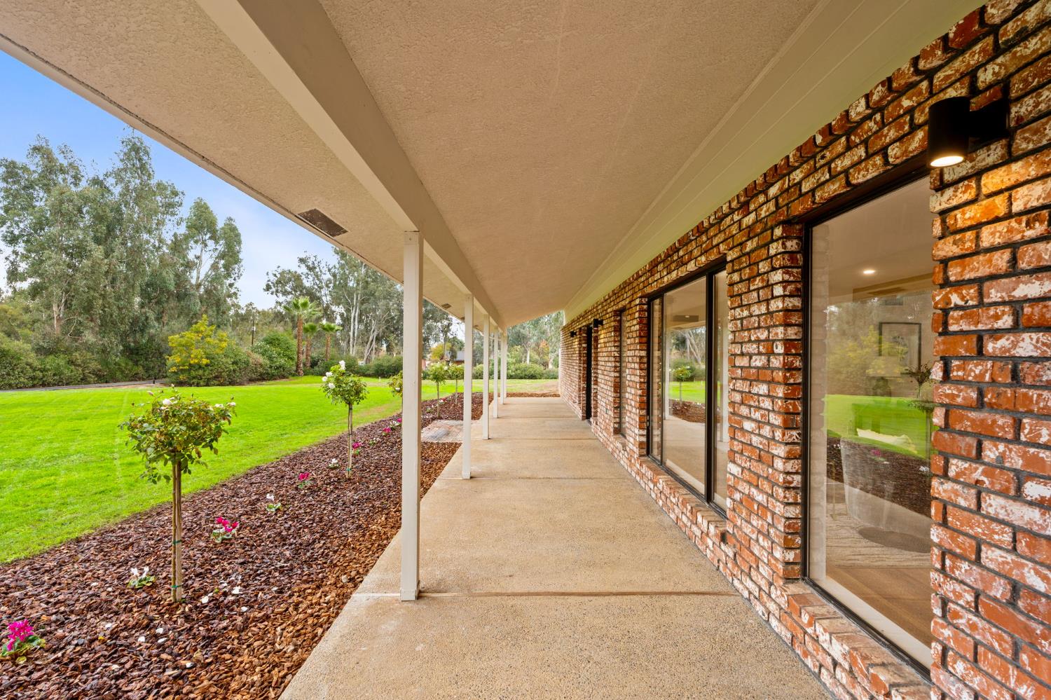 11208 N Fowler Ave, Clovis, CA 93619