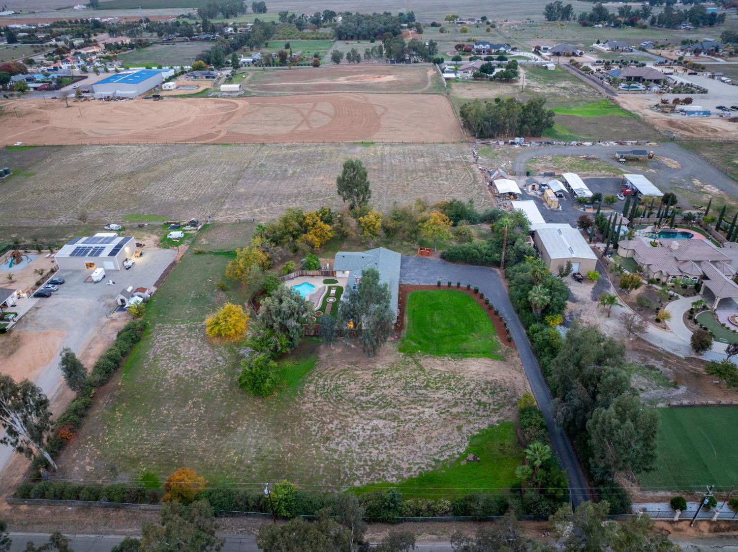 11208 N Fowler Ave, Clovis, CA 93619