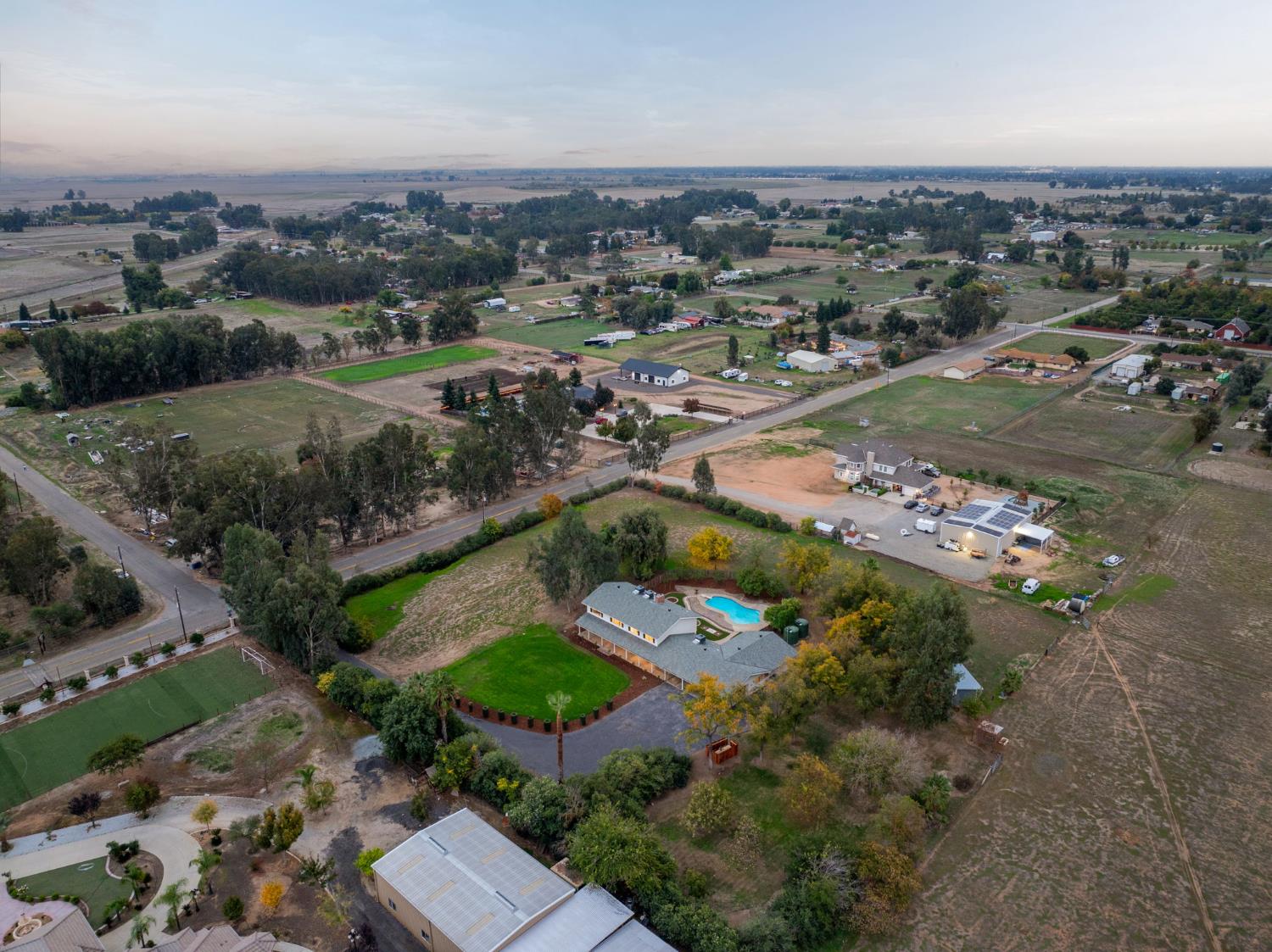 11208 N Fowler Ave, Clovis, CA 93619