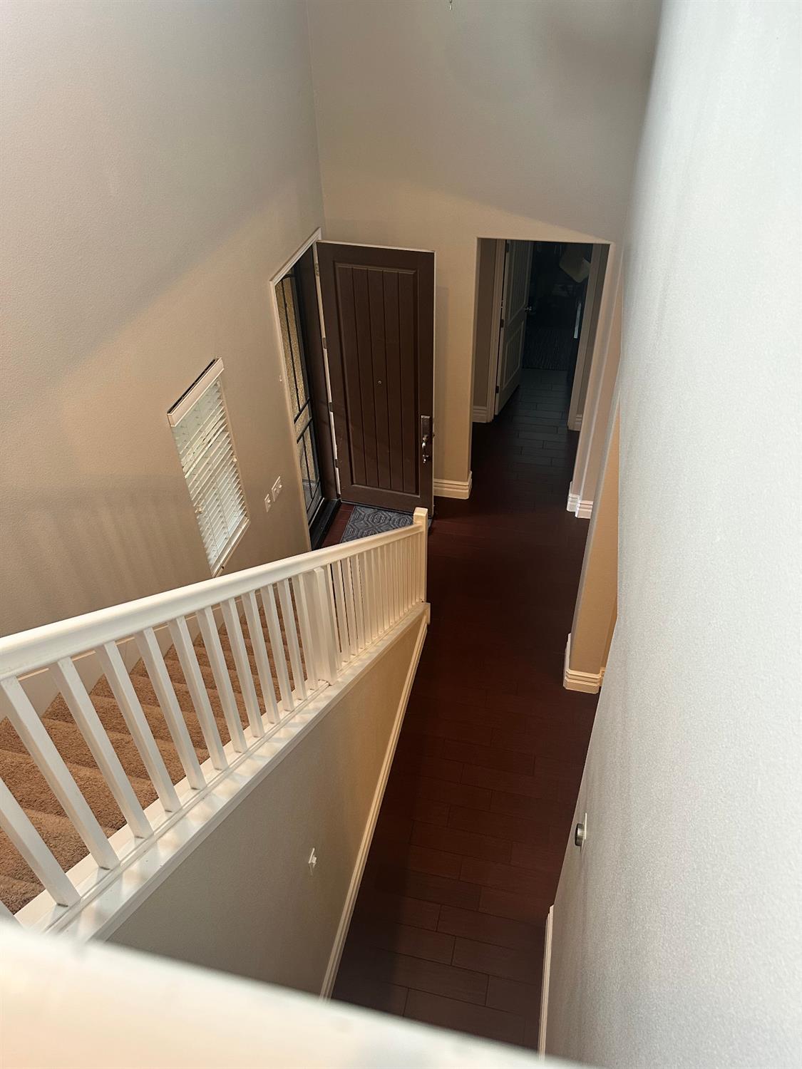 1047 Maine Ave, Clovis, CA 93619