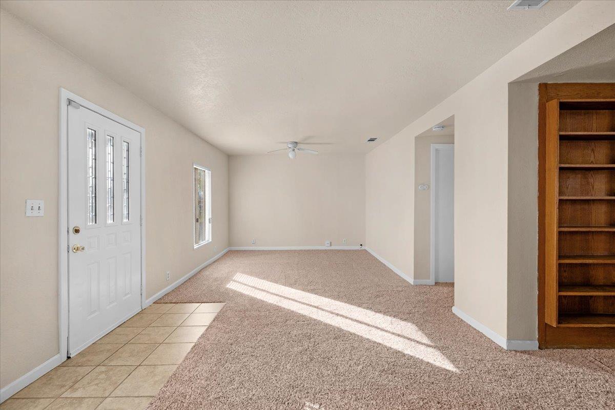 1651 5Th St, Clovis, CA 93611