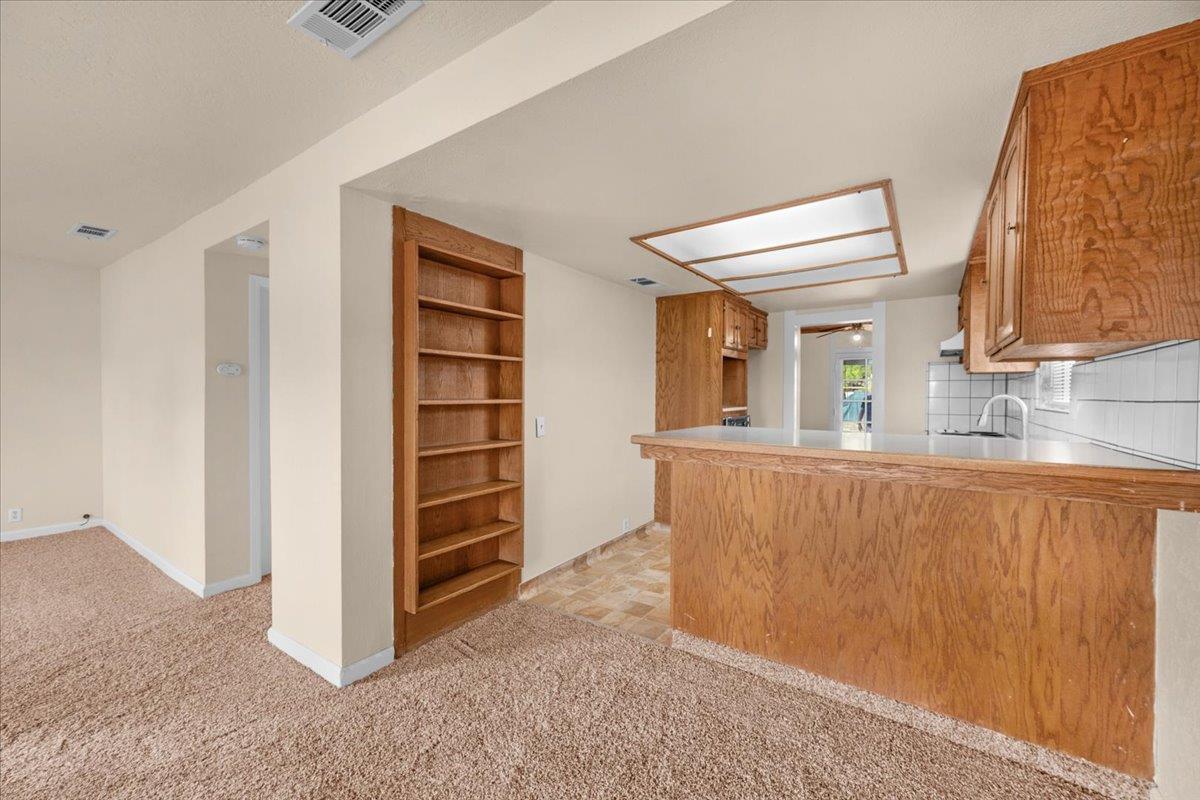 1651 5Th St, Clovis, CA 93611