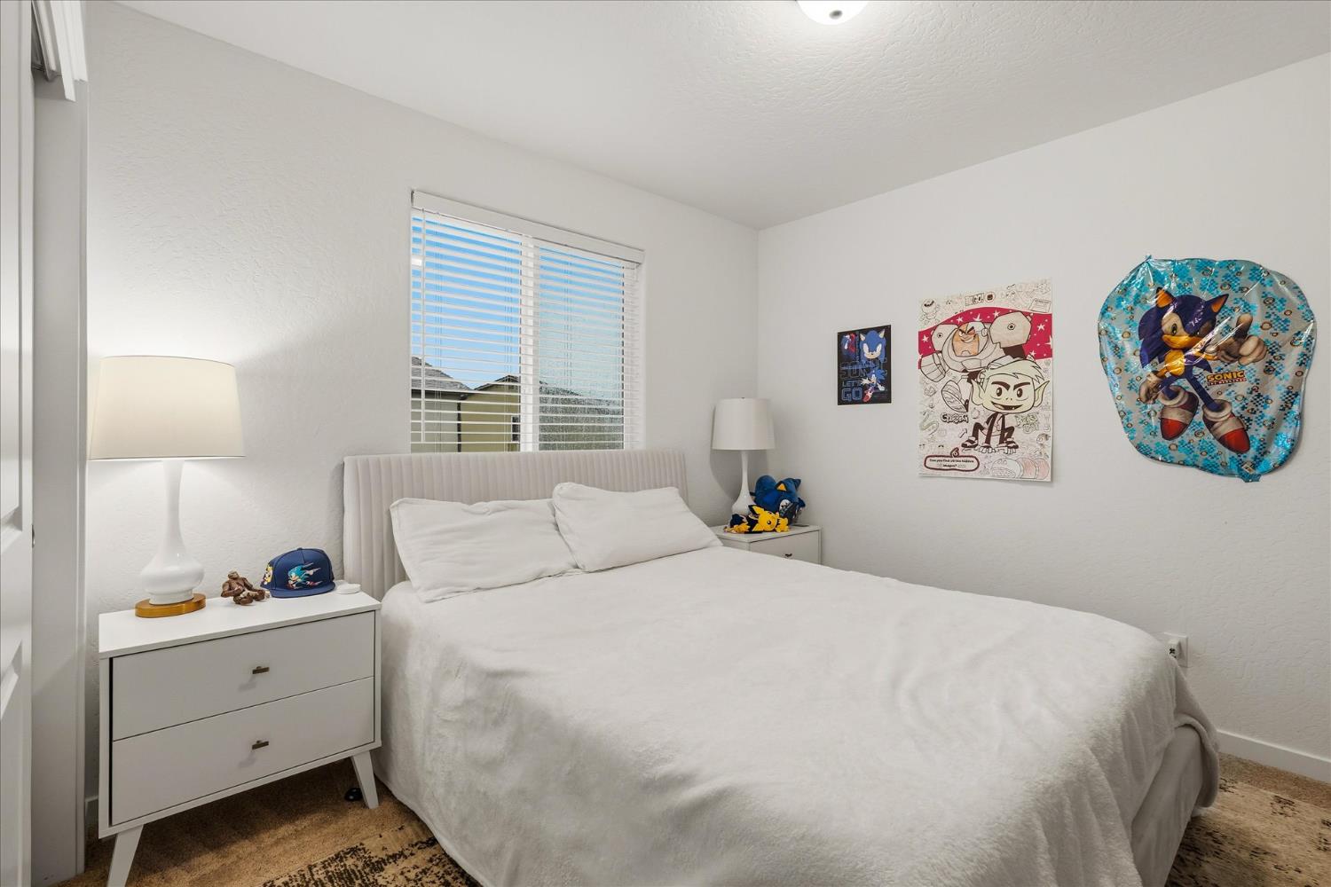 882 Amanecer Ave, Clovis, CA 93619