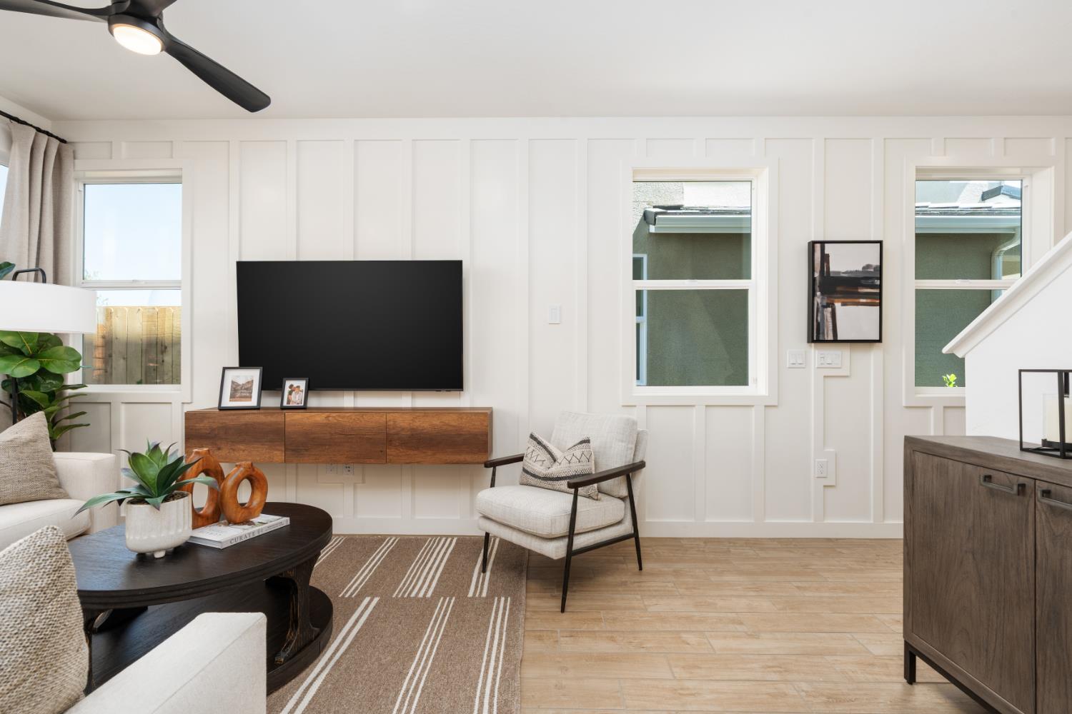 1513 Redbrick Ln, Clovis, CA 93619