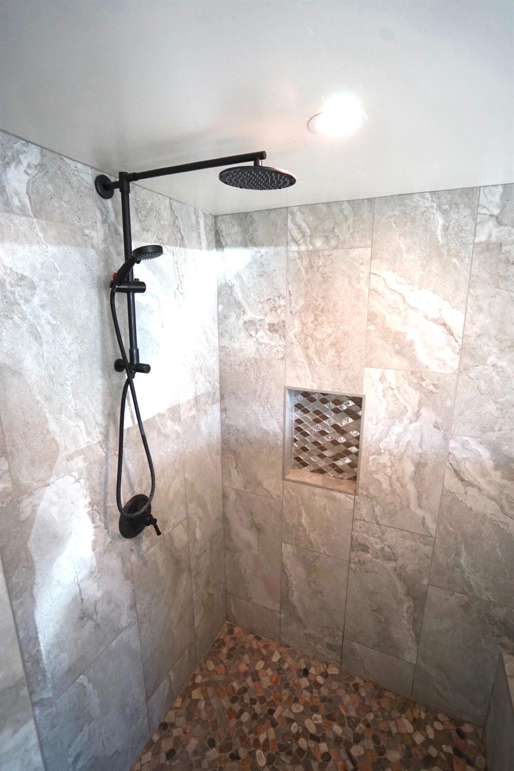 10340 Fowler Ave, Clovis, CA 93619