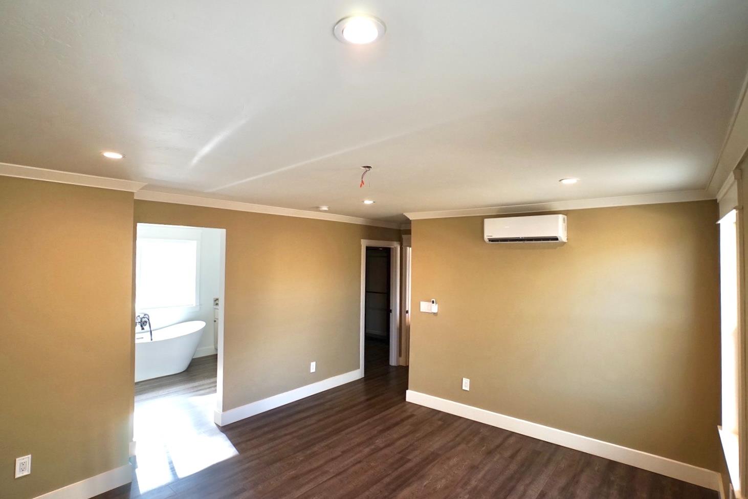 10340 Fowler Ave, Clovis, CA 93619