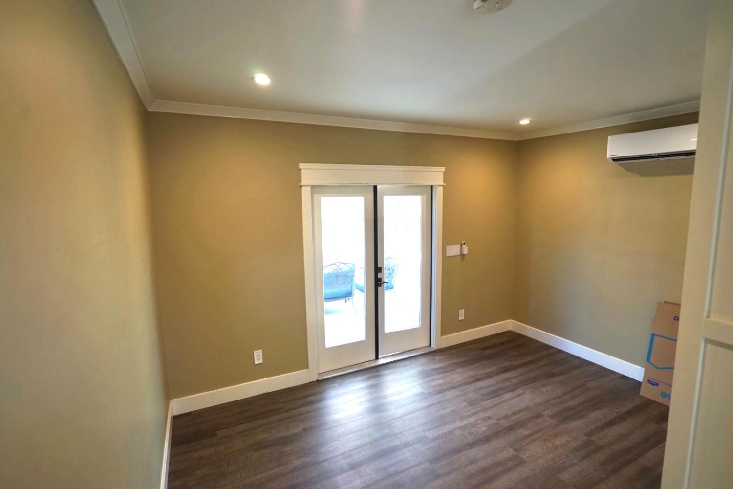 10340 Fowler Ave, Clovis, CA 93619