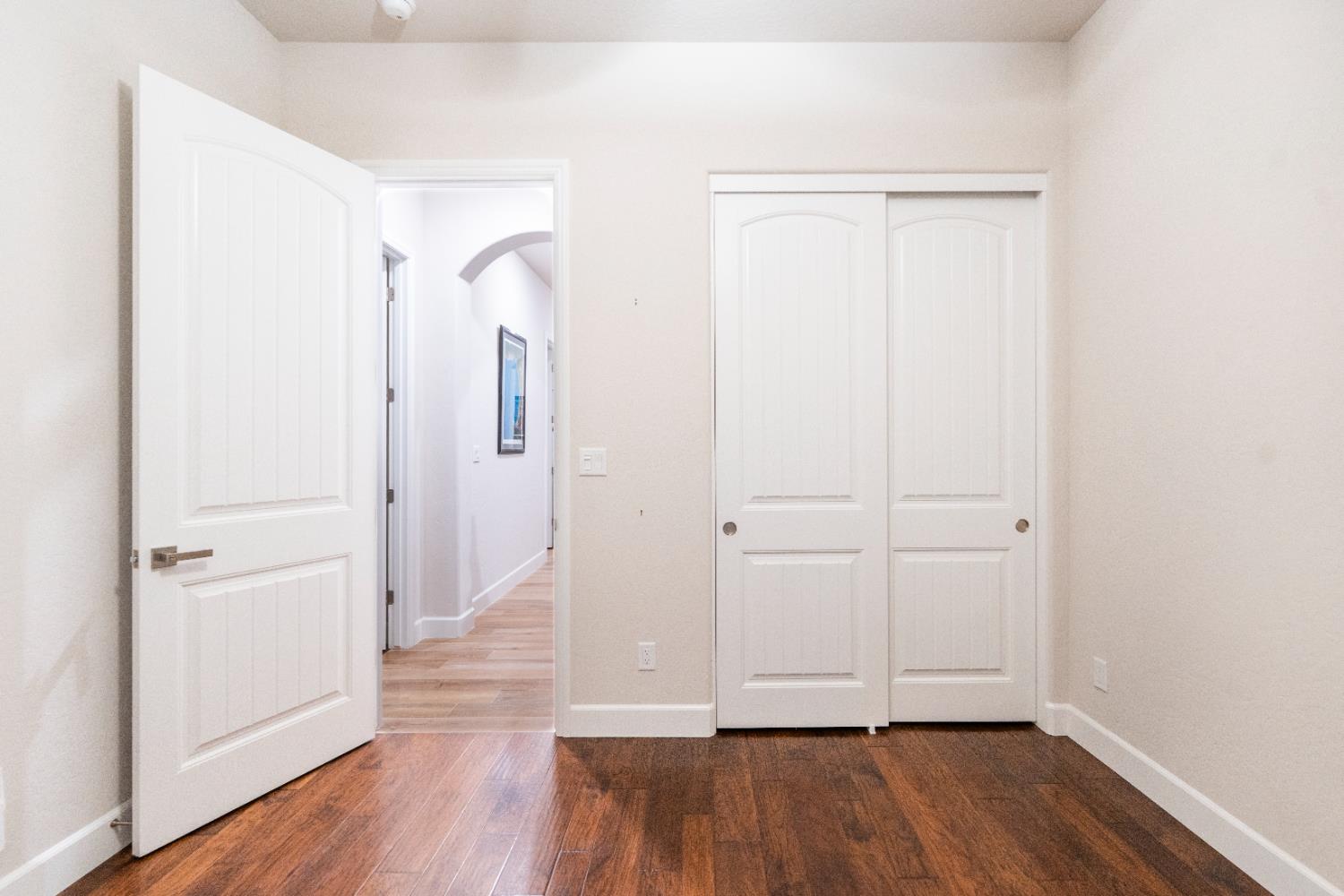 1731 N Hanson Ave, Clovis, CA 93619