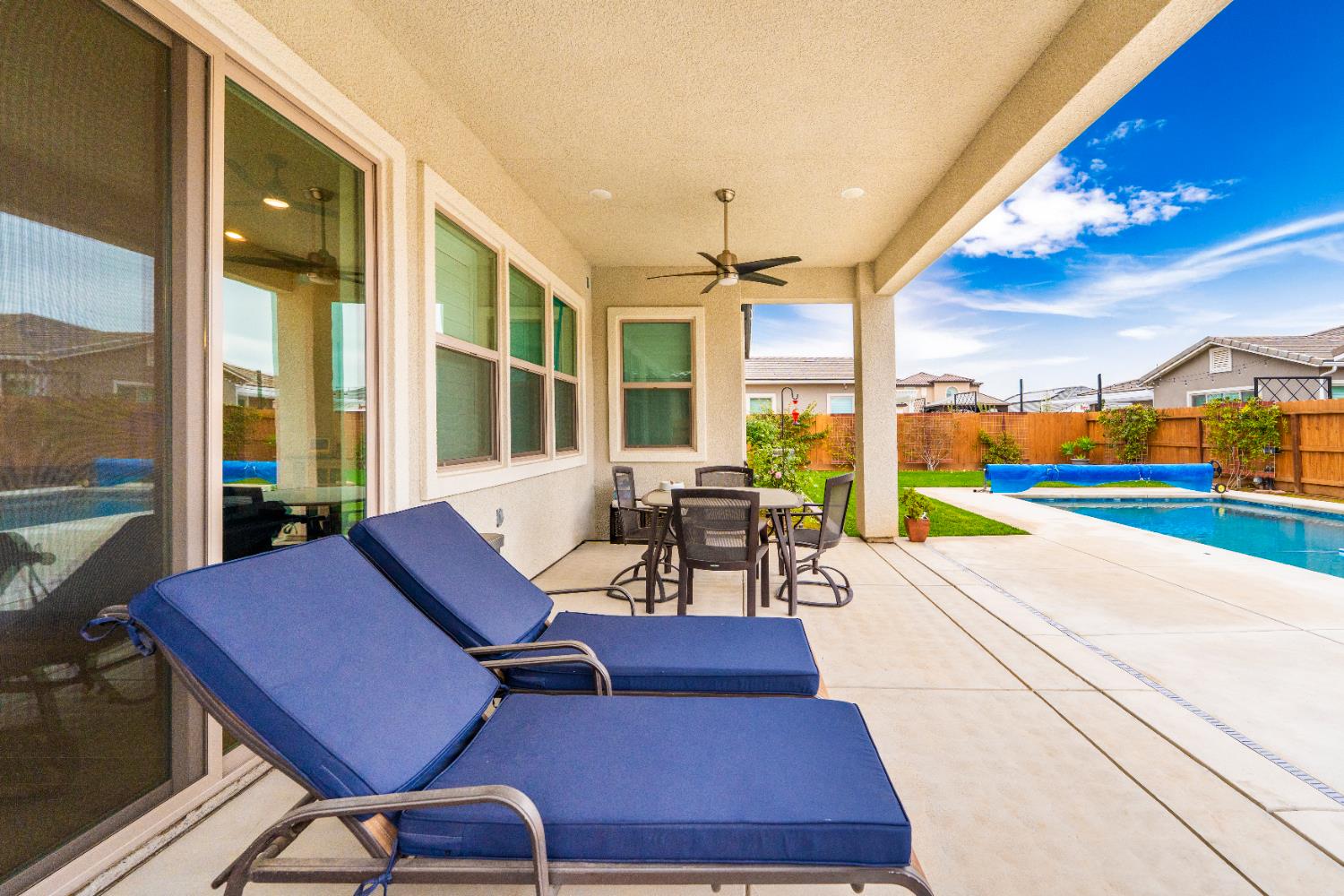 1731 N Hanson Ave, Clovis, CA 93619