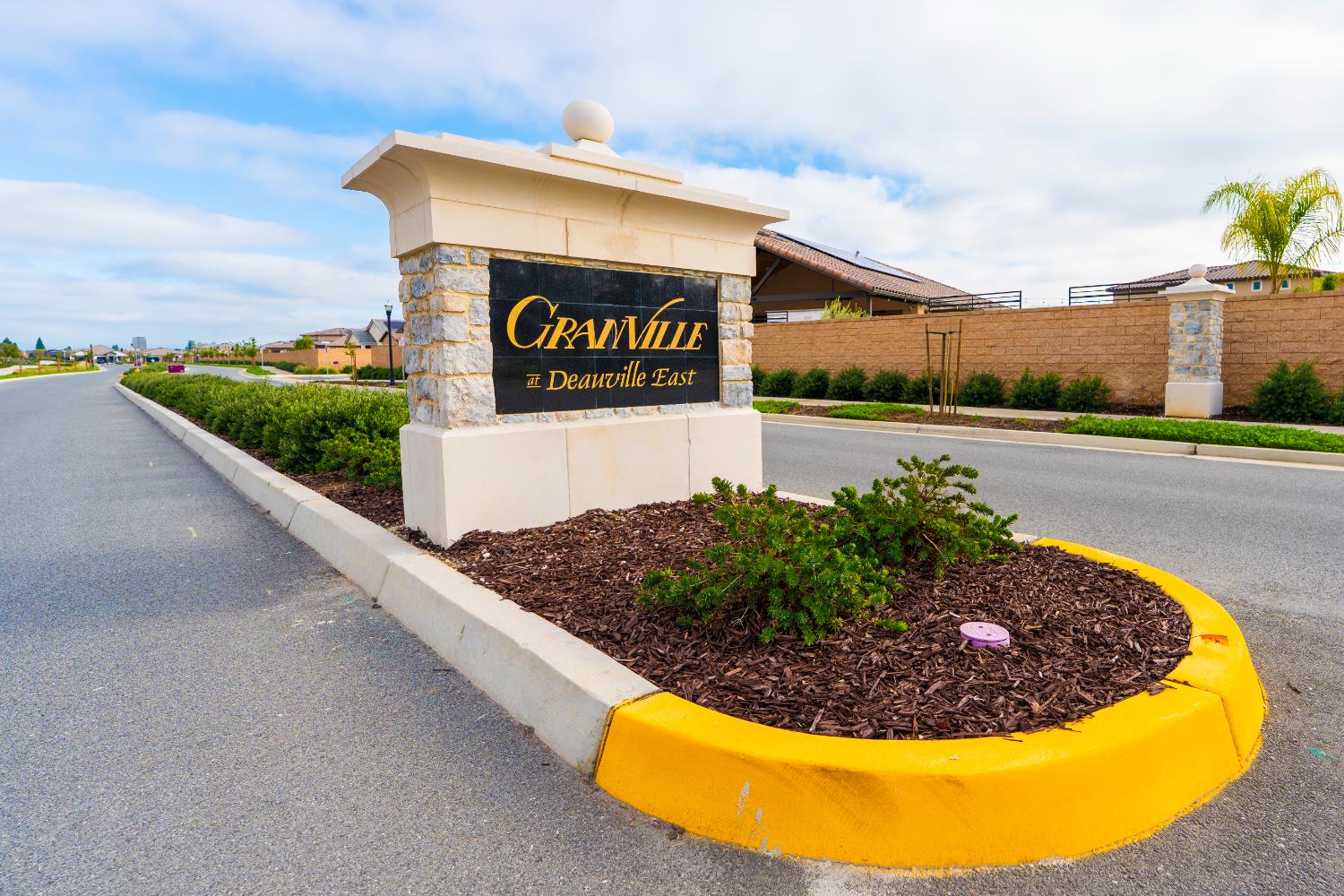 1731 N Hanson Ave, Clovis, CA 93619