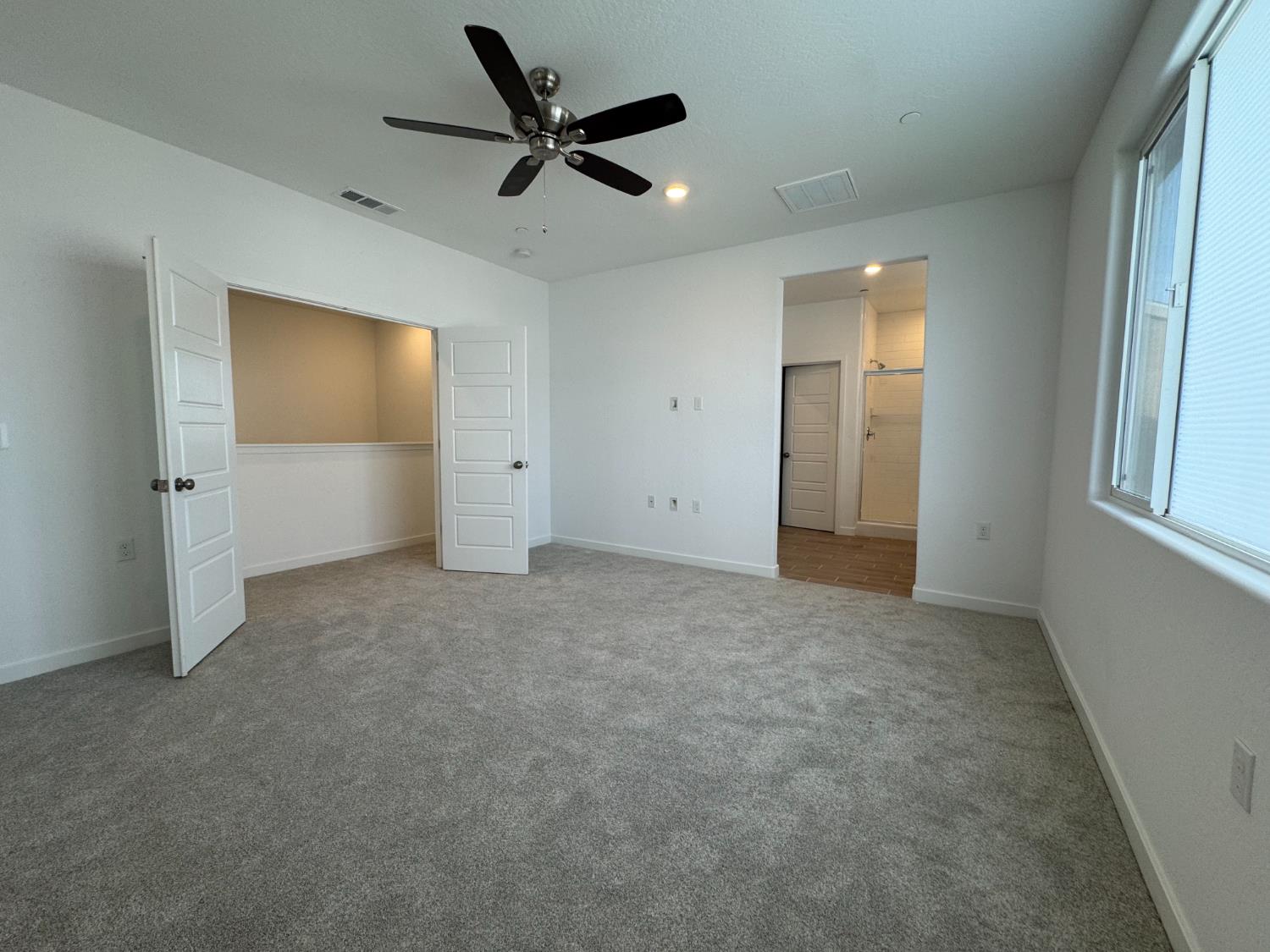 4373 Rialto Ave, Clovis, CA 93619