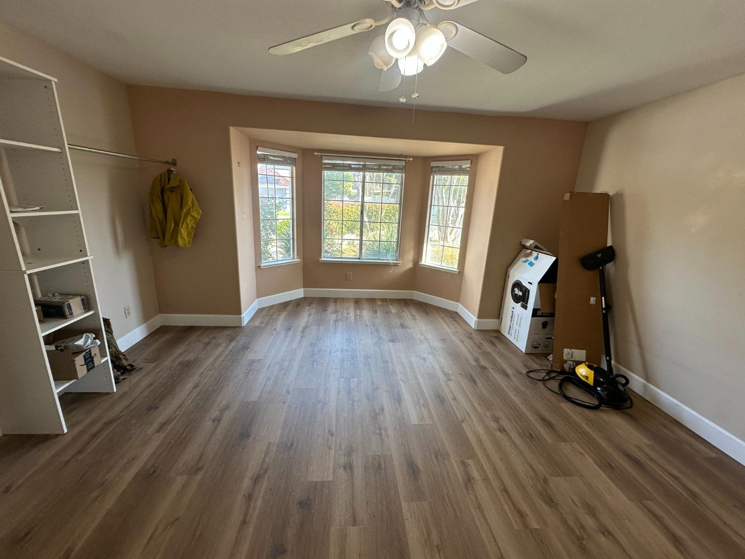 2526 Gibson Ave, Clovis, CA 93611