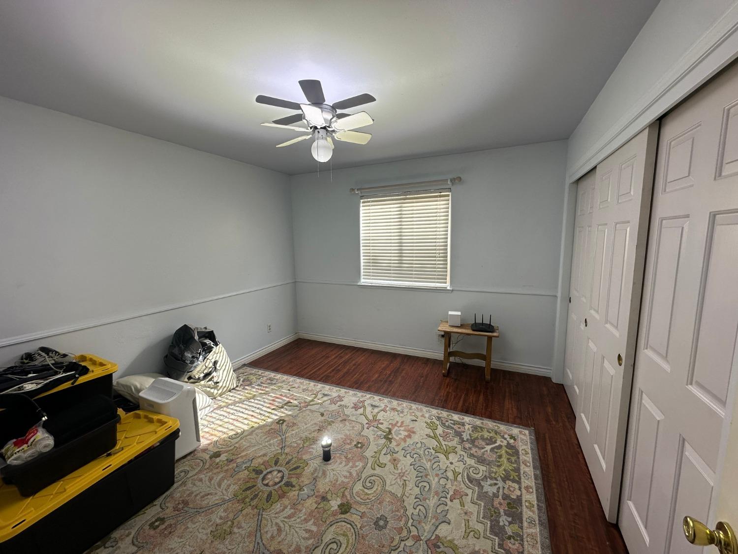 2526 Gibson Ave, Clovis, CA 93611