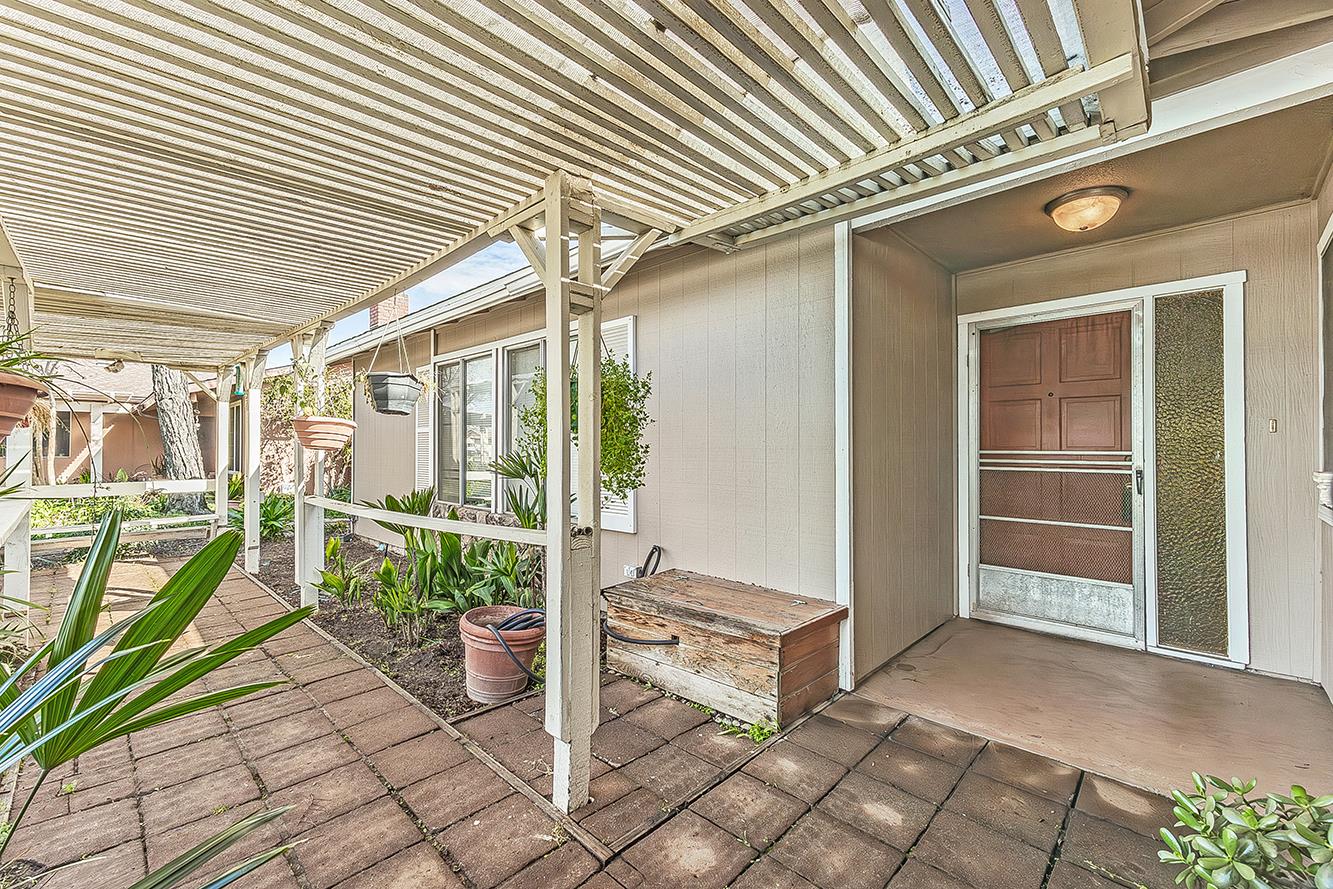 3025 Timmy Ave, Clovis, CA 93612