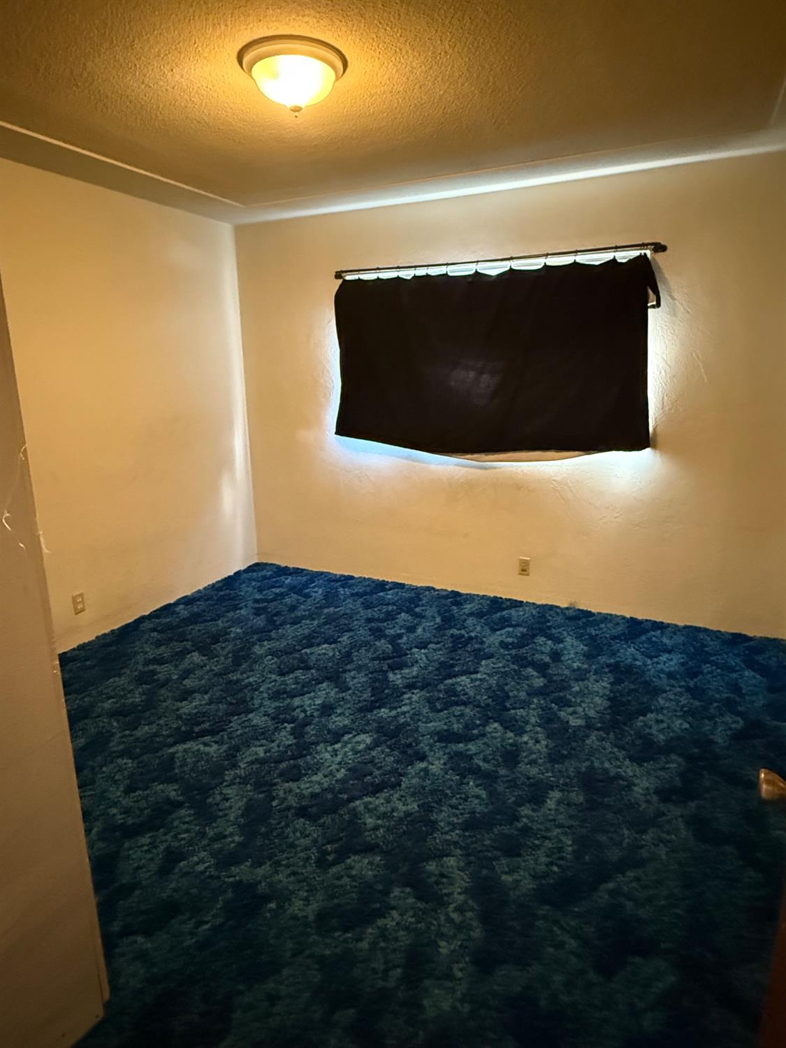 2825 N Hulbert Ave, Fresno, CA 93705