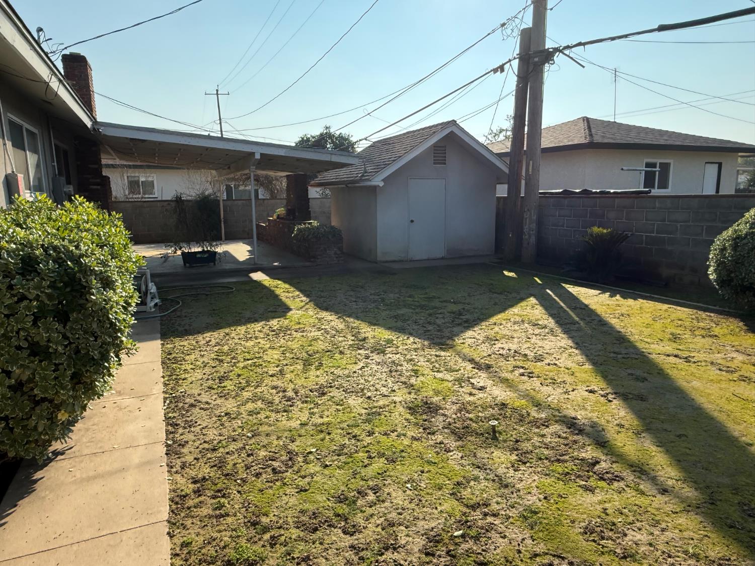 2825 N Hulbert Ave, Fresno, CA 93705