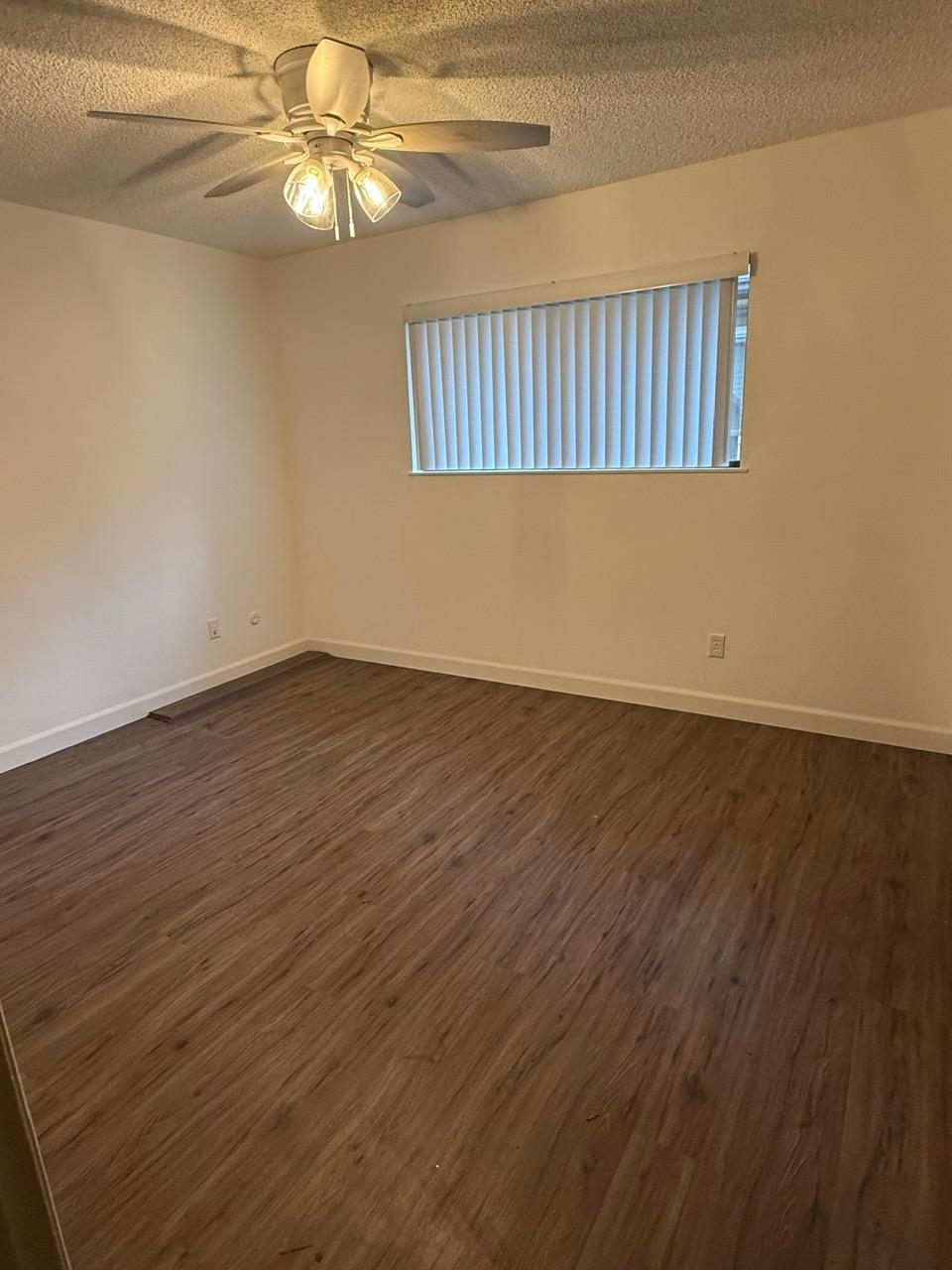 1389 W Warner Ave, Fresno, CA 93711