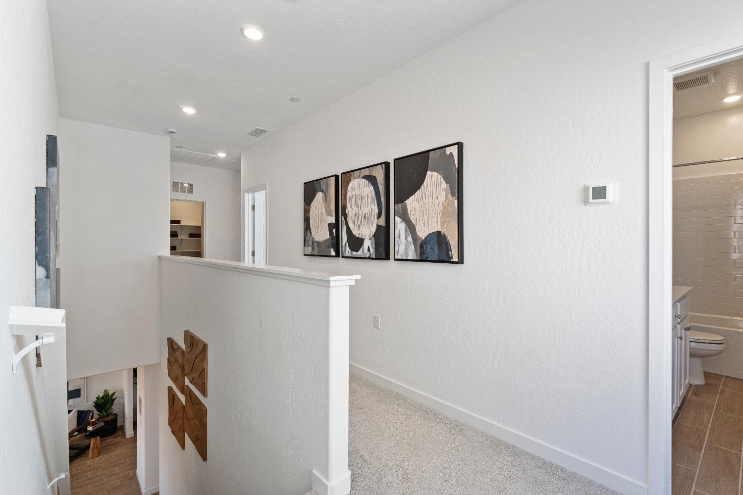 1059 Springtime Ave, Clovis, CA 93619