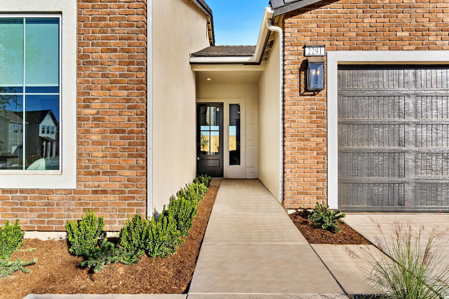 2291 N Argyle Ave, Clovis, CA 93619