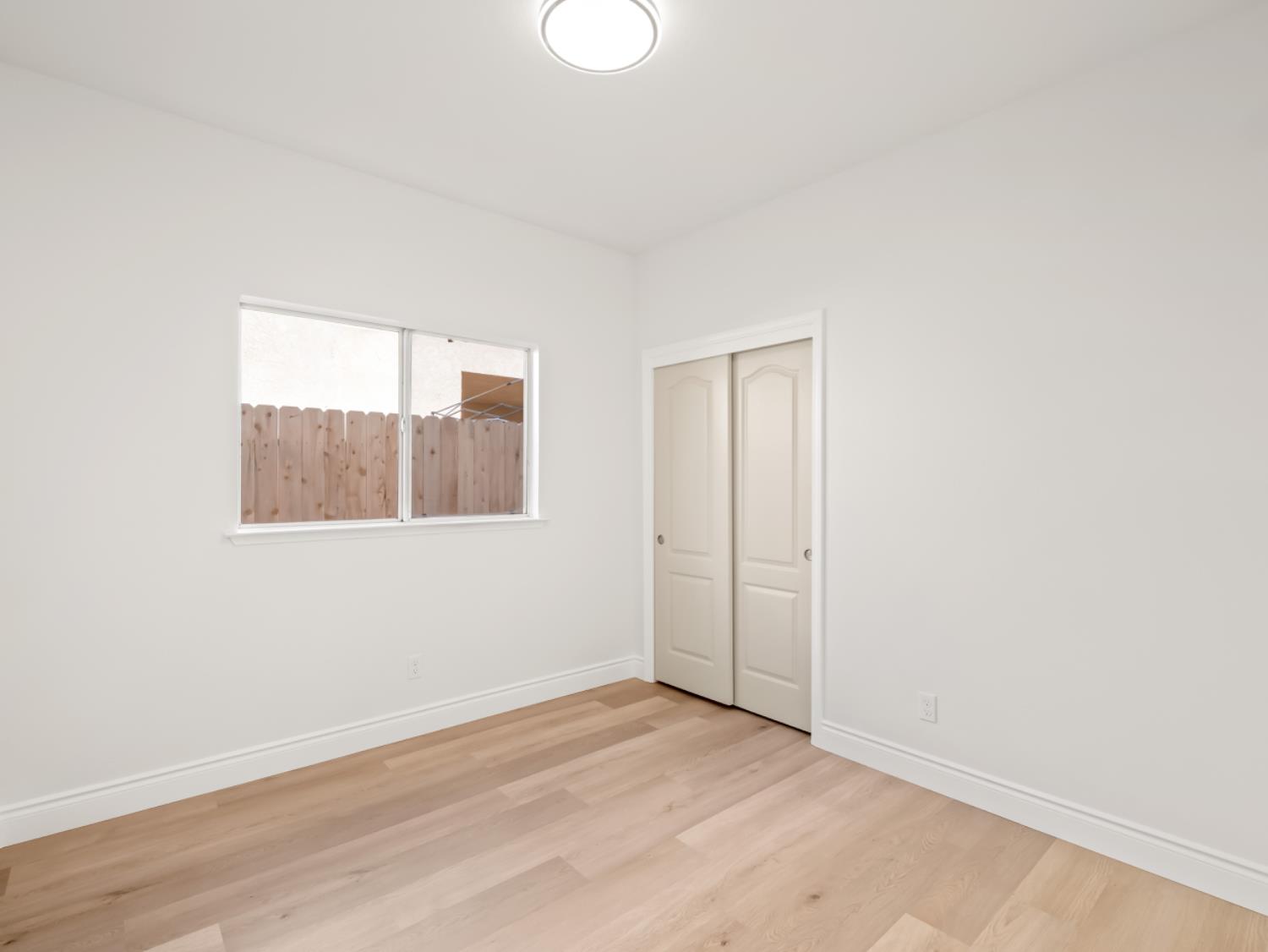 637 Coventry Ave, Clovis, CA 93611